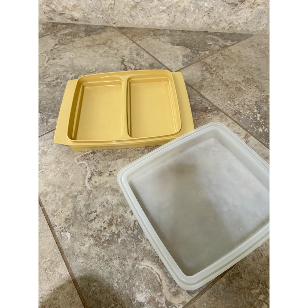 Vintage Harvest Gold Tupperware Deviled‎ Egg Keeper Carrier Tray No Inserts